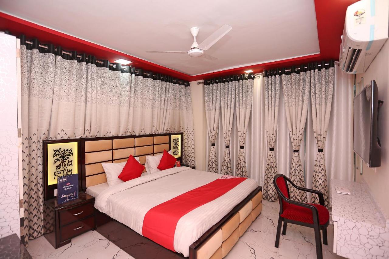 Oyo 23495 Hotel The Park Juhi Bari Exterior foto